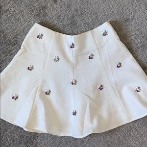 White high waisted A-line skirt